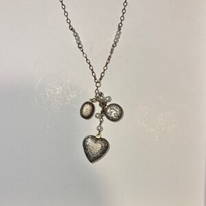 Silver Heart Pendant Necklace